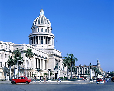 Capitol Building (Capitolio), Havana (Habana), Cuba, West Indies, Central America