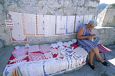 Souvenir lace vendor, Old City, Dubrovnik, Dalmatian Coast, Croatia, Europe