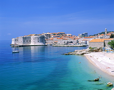 Old City skyline, UNESCO World Heritage Site, and  beach, Dubrovnik, Dalmatian Coast, Croatia, Europe