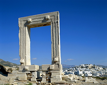 Portara Gateway, Temple of Apollo, Naxos, Cyclades Islands, Greek Islands, Greece, Europe