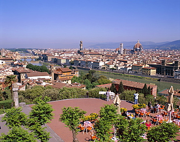 Outdoor cafes and skyline viewed from from Piazzale Michelangelo, Florence (Firenze), Tuscany (Toscana), Italy, Europe