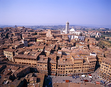 Piazza del Campo viewed from Torre del Mangia, Siena, UNESCO World Heritage Site, Tuscany (Toscana), Italy, Europe