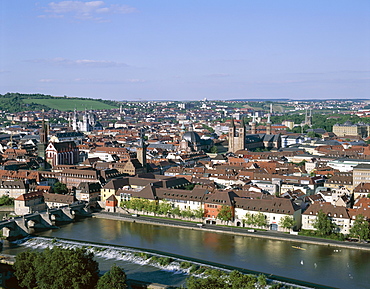 Town skyline and River Main, Wurzburg, Bavaria, Romantic Road (Romantische Strasse), Germany, Europe