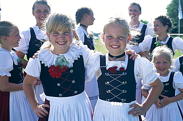 Girls in Bavarian costume, Bavarian Festival, Rosenheim, Bavaria, Germany, Europe