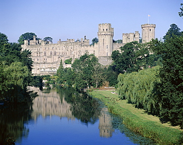 Warwick Castle and River Avon, Warwick, Warwickshire, England, United Kingdom, Europe