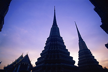 Chedis, Wat Pho, Bangkok, Thailand, Southeast Asia, Asia