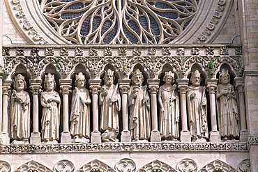 Detail of the Kings Gallery sculptures, Amiens Cathedral, UNESCO World Heritage Site, Amiens, Somme, France, Europe