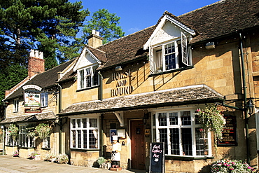 Horse and Hound, Broadway, Worcestershire, Cotswolds, England, United Kingdom, Europe