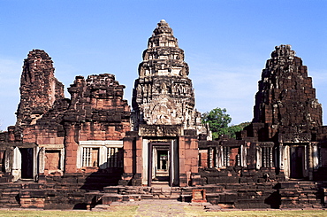 Khmer ruins in Phimai Historical Park, Phimai, Khorat, Thailand, Southeast Asia, Asia