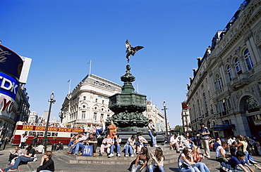 Eros statue, Piccadilly Circus, London, England, United Kingdom, Europe