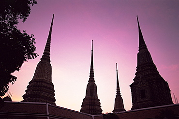 Silhouette of stupas at dawn, Wat Pho, Bangkok, Thailand, Southeast Asia, Asia