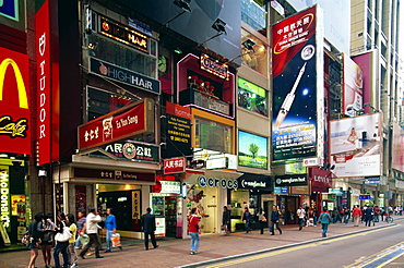 Causeway Bay street scene, Hong Kong, China, Asia