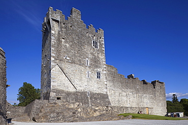 Ross Castle, Killarney, County Kerry, Munster, Republic of Ireland, Europe