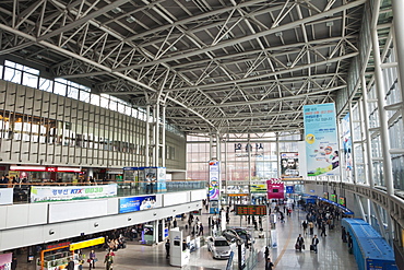 Seoul Train Station, Seoul, South Korea, Asia