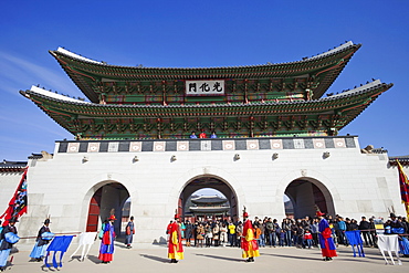 Gwanghwamun Gate, Gyeongbokgung Palace, Seoul, South Korea, Asia