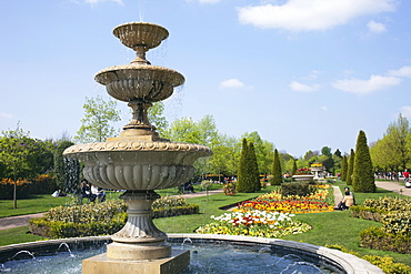 Flower display, Avenue Gardens, Regents Park, London, England, United Kingdom, Europe