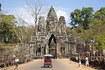 South Gate, Angkor Thom, Angkor, UNESCO World Heritage Site, Siem Reap, Cambodia, Indochina, Southeast Asia, Asia