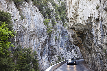 Gorges de St. Georges, Quillan, Pyrenees, Aude, Languedoc-Roussillon, France, Europe