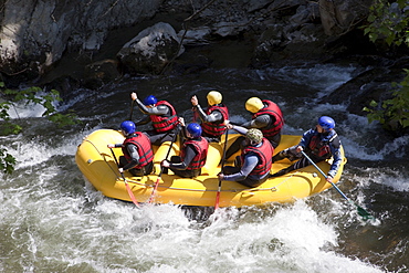 River rafting, Aude River, Aude, Languedoc-Roussillon, France, Europe