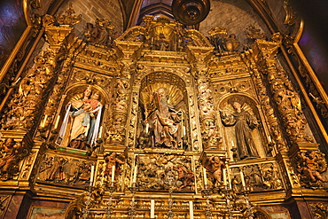 Altarpiece of St. Anthony Abbe, dating from 1712, Bacelona Cathedral, Barcelona, Catalonia, Spain, Europe