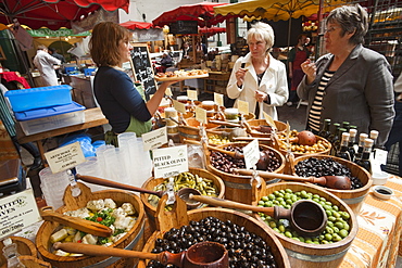 Olive stall, Borough Market, Southwark, London, England, United Kingdom, Europe