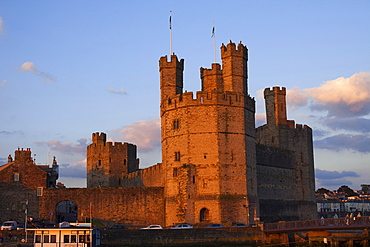 Caernarfon Castle, UNESCO World Heritage Site, Caernarfon, Gwynedd, Wales, United Kingdom, Europe