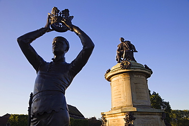 Shakespeare statue, Stratford upon Avon, Warwickshire, England, United Kingdom, Europe