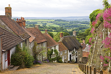 Gold Hill, Shaftesbury, Dorset, England, United Kingdom, Europe