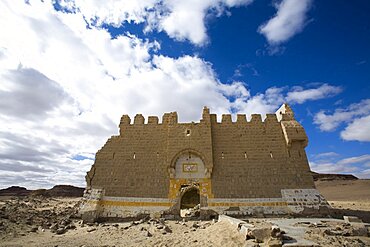 Photograph of an ancient castle in the Jordanian desert