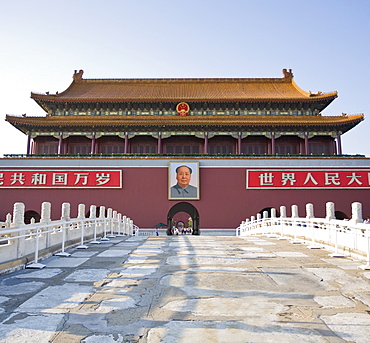 Main entrance to The Forbidden City, with Chairman Mao Tsedong's portrait hanging above the doorway, Beijing, China, Asia