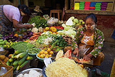 Vegetable market, Bogyoke Aung San market, Yangon (Rangoon), Myanmar (Burma), Asia