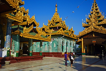 Monastery, Shwedagon Paya, Yangon (Rangoon), Myanmar (Burma), Asia