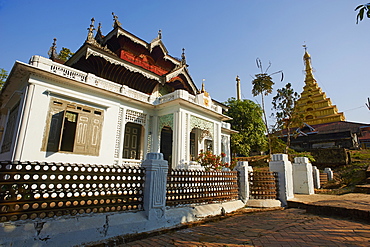 Colonial style house, Mahamuni Paya, Mawlamyine (Moulmein), Mon State, Myanmar (Burma), Asia