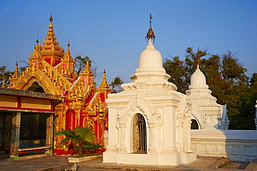 Paya Kyaung Shwenandaw temple and monastery, Mandalay, Myanmar (Burma), Asia