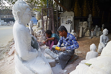 Marble carving, Mandalay, Myanmar (Burma), Asia