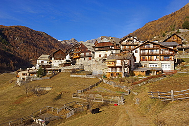 Village of Souliers, Parc Naturel Regional du Queyras (Regional Park of Queyras), Hautes-Alpes, France, Europe