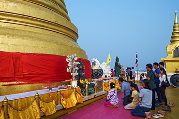 The golden pagoda at Wat Saket also known as the Temple of Golden Mount, Bangkok, Thailand, Southeast Asia, Asia