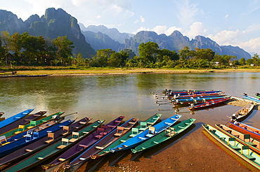 Nam Song River, Vang Vieng, Vientiane Province, Laos, Indochina, Southeast Asia, Asia