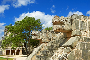 The snake's head in ancient Mayan ruins, Chichen Itza, UNESCO World Heritage Site, Yucatan, Mexico, North America