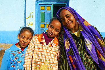 Young Egyptian girls, Ramadi village, Nile Valley between Luxor and Aswan, Egypt, North Africa, Africa