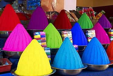 Coloured powders for sale, Devaraja market, Mysore, Karnataka, India, Asia