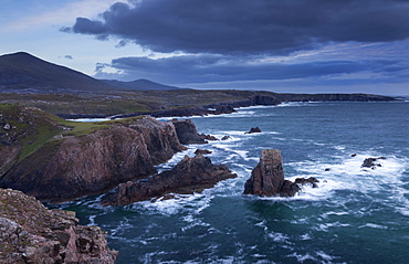 The dramatic coastline at Mangersta, Isle of Lewis, Outer Hebrides, Scotland, United Kingdom, Europe