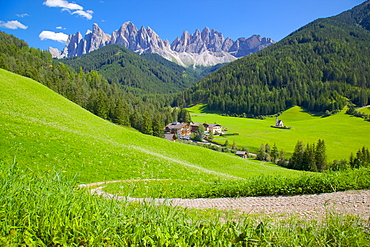 Val di Funes, Bolzano Province, Trentino-Alto Adige/South Tyrol, Italian Dolomites, Italy, Europe