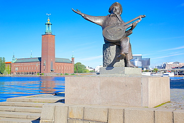 The City Hall and Evert Taube statue, Kungsholmen, Stockholm, Sweden, Scandinavia, Europe