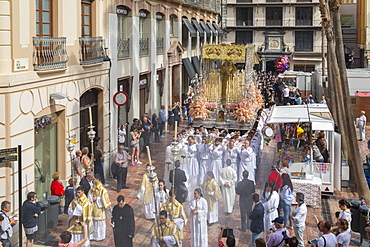 Locals taking part in the Resurrection Parade on Easter Sunday, Malaga, Costa del Sol, Andalusia, Spain, Europe