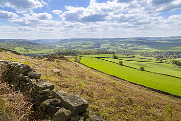 View from Baslow Edge towards Baslow Village and Chatsworth Park, Derbyshire Dales, Derbyshire, England, United Kingdom, Europe