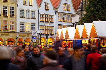 Christmas Market on Prinzipalmarkt, Munster, North Rhine-Westphalia, Germany, Europe