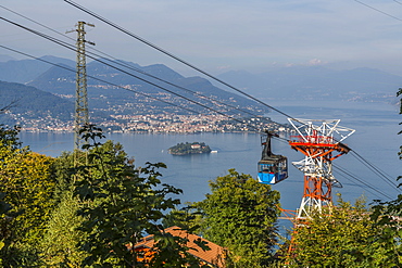 View of Cableway Stresa Mottarone and Lake Maggiore from elevated position above Stresa, Piedmont, Italian Lakes, Italy, Europe