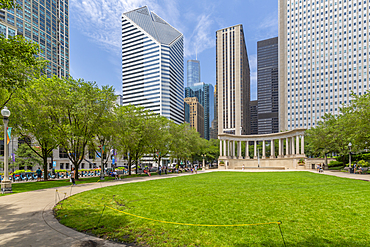 View of city skyscrapers, Millennium Monument in Wrigley Square, Millennium Park, Downtown Chicago, Illinois, United States of America, North America