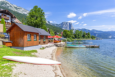 View of Grundlsee village on the shore of lake, Grundlsee, Styria, Austria, Europe